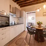 Appartement Domus Apostoli Balcony