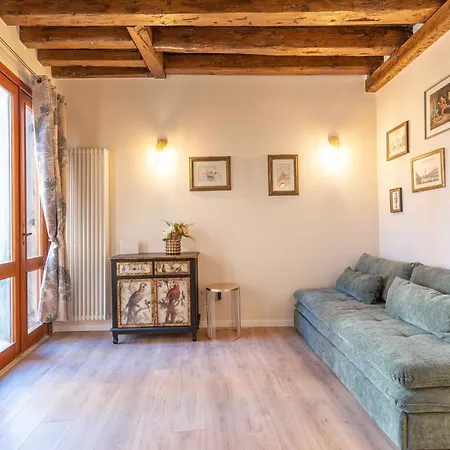 Domus Apostoli Balcony * Venedig